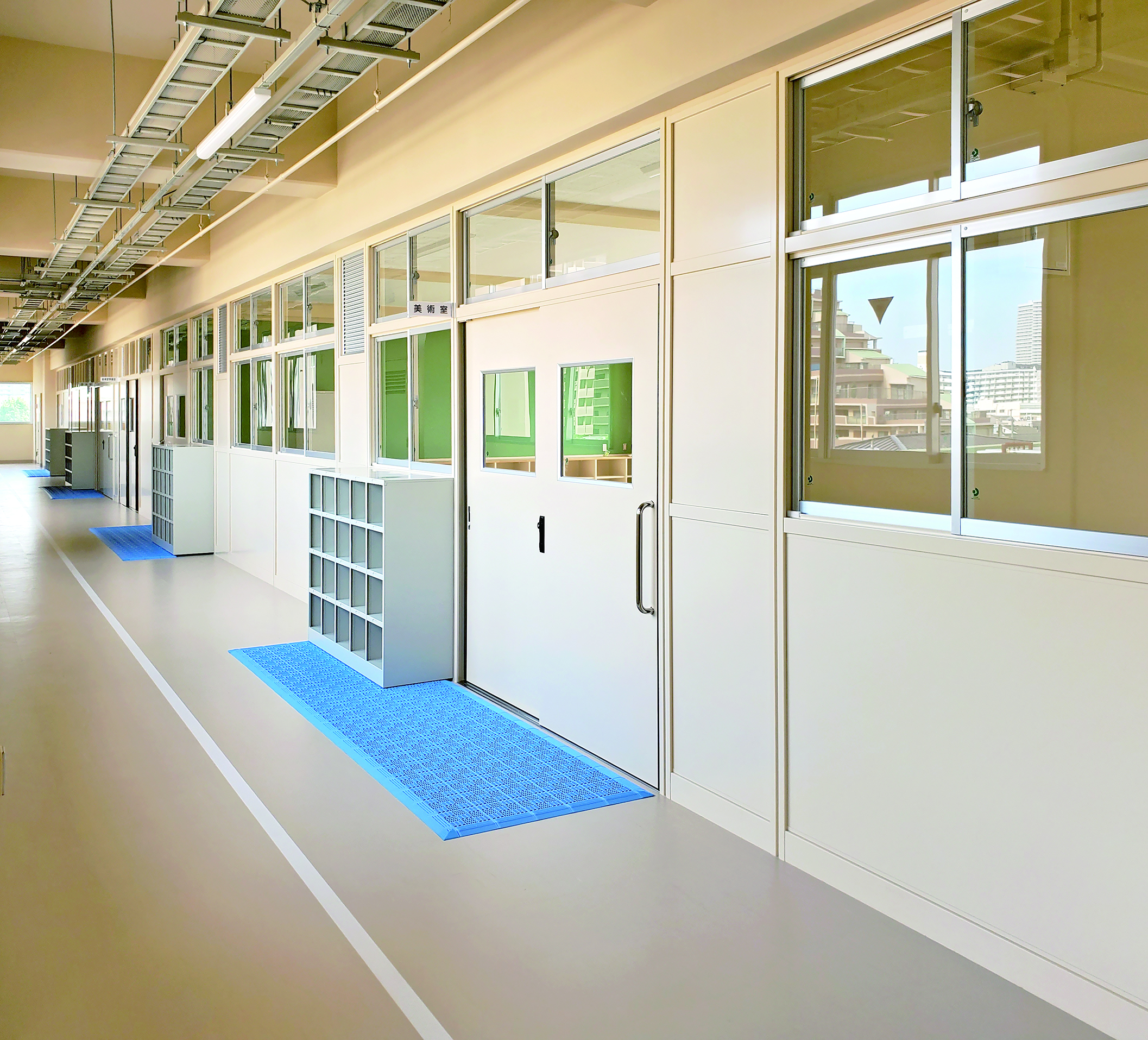 大阪市　B通り間仕切